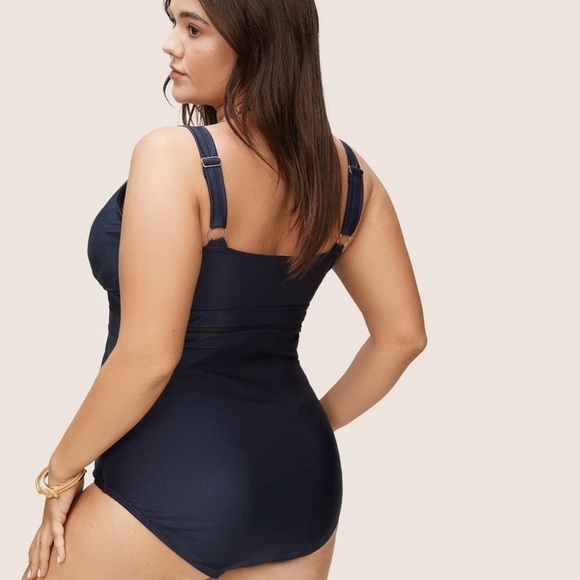 BloomChic Plus Size 2XL Solid Adjustable Straps Gathered One Piece  Swimsuit - Picture 5 of 7